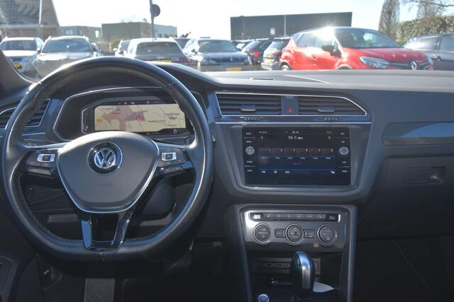 Volkswagen TIGUAN 1.5 TSI ACT Highline Business R-Line TREKHAAK , VIRTUAL COCKPIT , PANODAK , V ST VERW , A UITRIJ CAM , LED KOPL ,