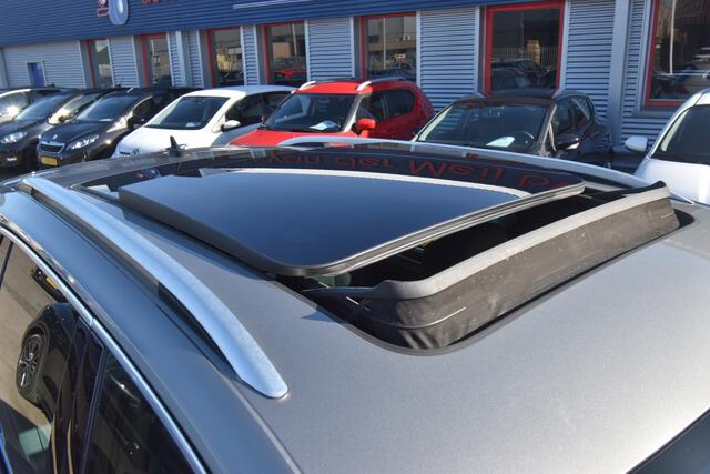 Volkswagen TIGUAN 1.5 TSI ACT Highline Business R-Line TREKHAAK , VIRTUAL COCKPIT , PANODAK , V ST VERW , A UITRIJ CAM , LED KOPL ,