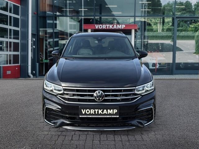 Volkswagen TIGUAN 1.4 TSI EHYBRID R-LINE B PANO-DAK/TREKHAAK/IQ-LIGHTS/ACC/CAMERA