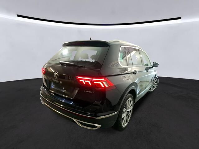 Volkswagen TIGUAN 1.4 TSI eHybrid 245pk PHEV Elegance / Panoramadak / 360 Camera / 20 inch / Matrix / Wordt Verwacht