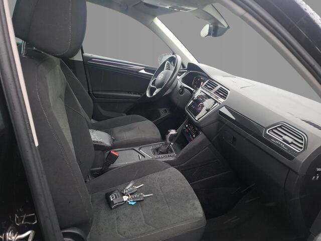 Volkswagen TIGUAN 1.4 TSI eHybrid 245pk PHEV Elegance / Panoramadak / Trekhaak / Matrix / Wordt Verwacht