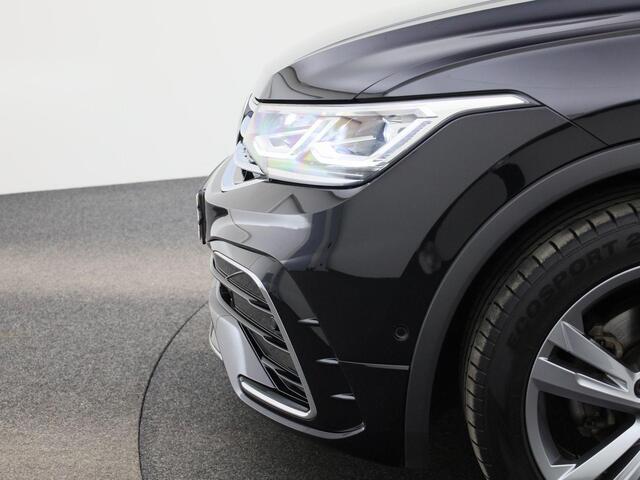 Volkswagen TIGUAN 1.5TSI/150PK R-Line DSG · Panoramadak · Navigatie · Camera + Parkeersensoren · Stoelverwarming ·