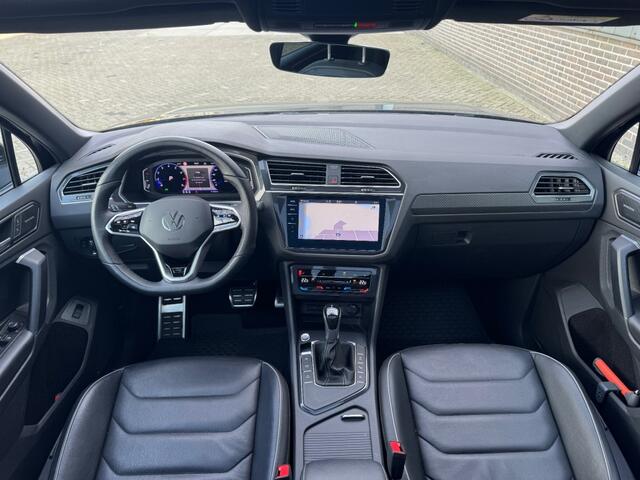 Volkswagen TIGUAN 1.5 TSI R-LINE DSG LEDER Panodak Trekhaak NL auto