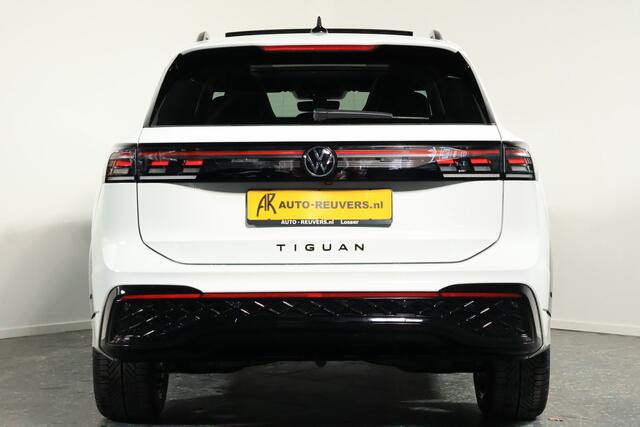 Volkswagen TIGUAN 1.5 eTSI R-Line / Panorama / IQ drive / HUD / CarPlay