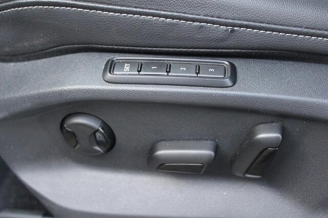 Volkswagen TIGUAN 1.4 TSI eHybrid R-Line Business+