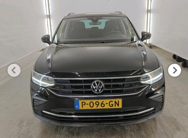 Volkswagen TIGUAN 1.5 TSI LIFE 150 PK AUTOMAAT AIRCO/ECC/WEGKLAPBARE TREKHAAK/STOELVERWARMING/ENZ.