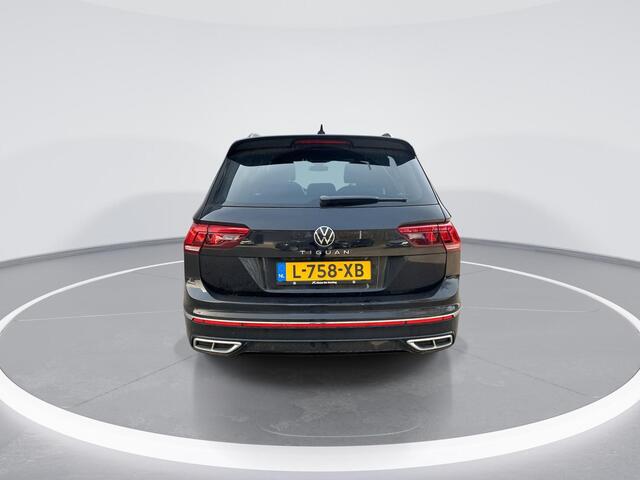 Volkswagen TIGUAN 1.5 TSI 150pk DSG R-Line · Camera · Apple/Android Car Play · ACC · Sportstoelen · Navigatie · 20"Velgen ·