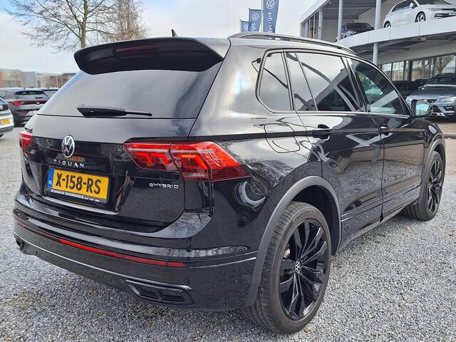 Volkswagen TIGUAN TSI 245pk DSG Hybrid R-Line Blackstyle (Pano,Trekhaak,Camera,Virtual)
