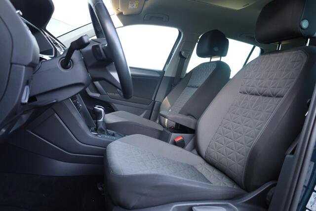Volkswagen TIGUAN 1.5 TSI Life Business 110KW/150PK DSG, NL auto dealer onderhouden, Trekhaak, Navigatie, elektrische achterklep, digital cockpit pro, keyless entry, chroom pakket, spiegel pakket
