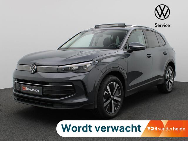 Volkswagen TIGUAN 1.5 eHybrid Life Edition 204PK DSG Pano-Schuifdak, Trekhaak, 19" LM Velgen, Adaptieve Cruise Controle, Achteruitrijcamera, Side Assist, Navi via Apple Carplay/Android Auto, Keyless, Stoel-Stuurverwarming, Elektr. Achterklep