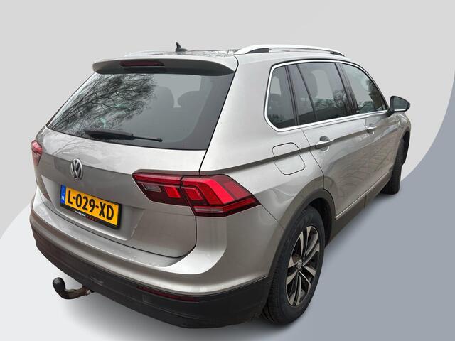 Volkswagen TIGUAN 1.5 TSI ACT Highline | 150pk | Trekhaak | Stoelverwarming | Parkeersensoren Voor & Achter | Trekgewicht 1.800kg (geremd)