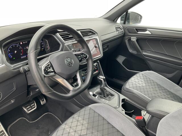 Volkswagen TIGUAN Allspace 1.5 TSI R-Line 7p. Pano.dak Stoelverw. Carplay Business+