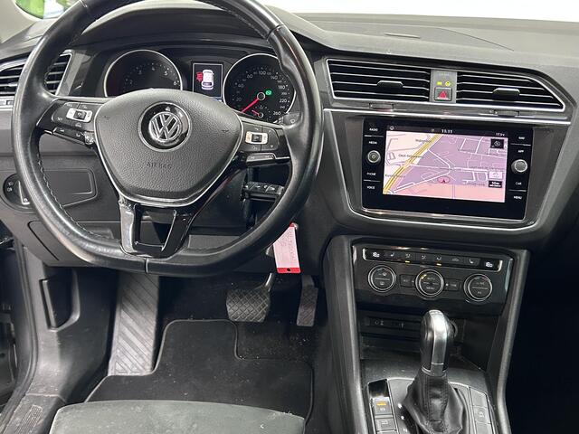 Volkswagen TIGUAN 1.4 TSI ACT Comfortline Business | TREKHAAK | NAVIGATIE | PARKEERSENSOREN VOOR-EN ACHTER | ZOMER-EN WINTERSET