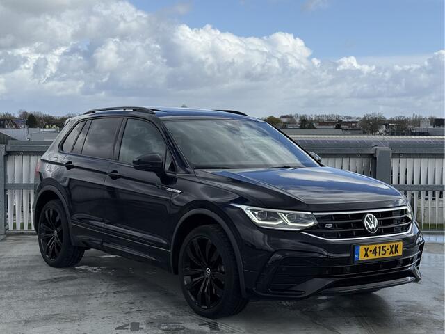Volkswagen TIGUAN 2.0 TSI 4Motion R-Line Black Style | Pano | IQ | 360° | HK