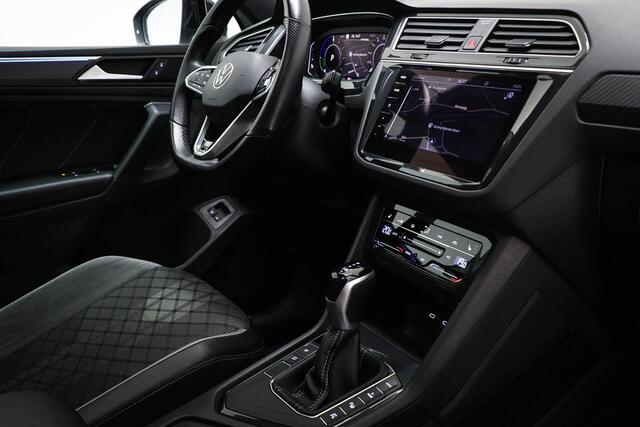 Volkswagen TIGUAN 1.4 TSI eHybrid R-Line Business+ | WINTER PACK | PANORAMADAK | ACHTERBANKVERWARMING | HEAD UP | TREKHKAAK