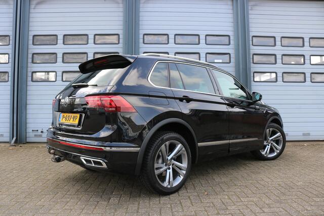 Volkswagen TIGUAN 1.5 TSI R-Line Business+ Panodak Virtual cockpit Xenon Navi T-haak Bj:2022