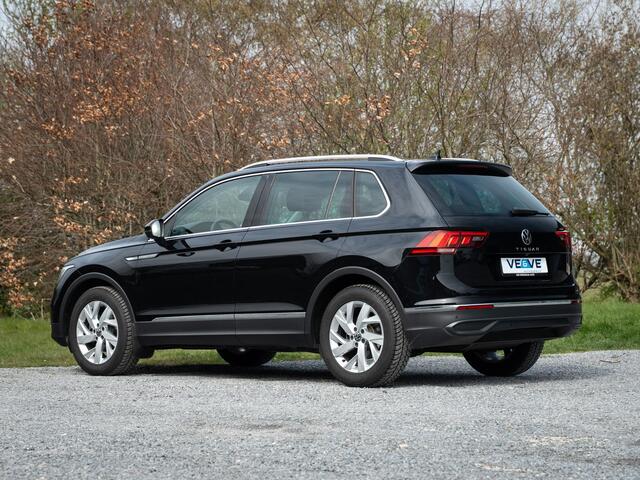 Volkswagen TIGUAN 1.5 TSI Elegance // winter pakket // PDC // ACC