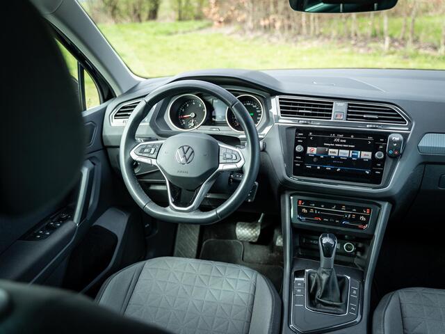 Volkswagen TIGUAN 1.5 TSI Elegance // winter pakket // PDC // ACC