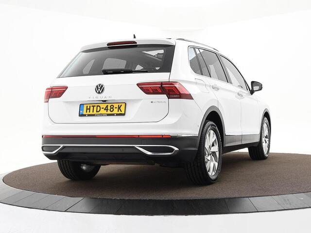 Volkswagen TIGUAN 1.4 TSI 245pk DSG eHybrid Elegance · Panoramadak · Camera · Apple/Android Car Play · Navigatie · P-Sensoren · 18'' Inch ·
