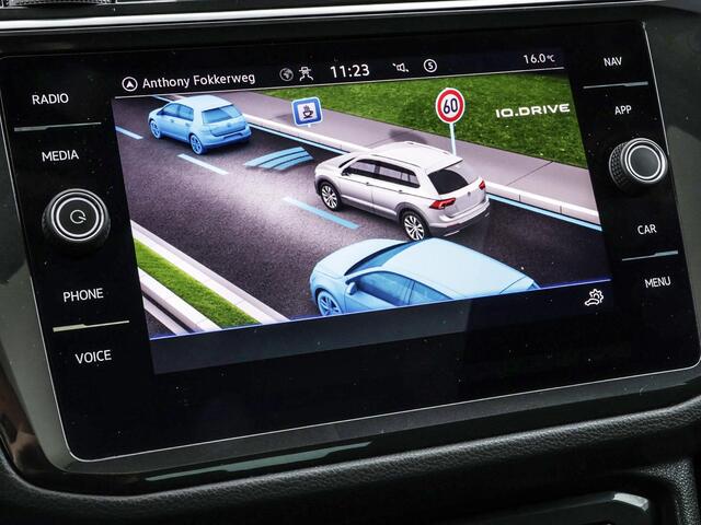 Volkswagen TIGUAN 1.4 TSI 245pk DSG eHybrid Elegance · Panoramadak · Camera · Apple/Android Car Play · Navigatie · P-Sensoren · 18'' Inch ·