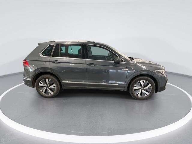 Volkswagen TIGUAN 1.4 TSI eHybrid 245pk DSG Life Business · Camera · Matrix LED · Inklap. Trekhaak · Stuur- & Stoelverwarming + achterbank · Apple/Android Car Play · Elek. Achterklep ·