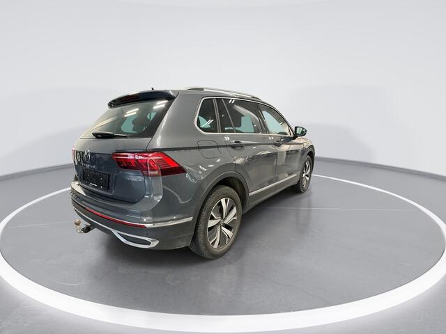 Volkswagen TIGUAN 1.4 TSI eHybrid 245pk DSG Life Business · Camera · Matrix LED · Inklap. Trekhaak · Stuur- & Stoelverwarming + achterbank · Apple/Android Car Play · Elek. Achterklep ·