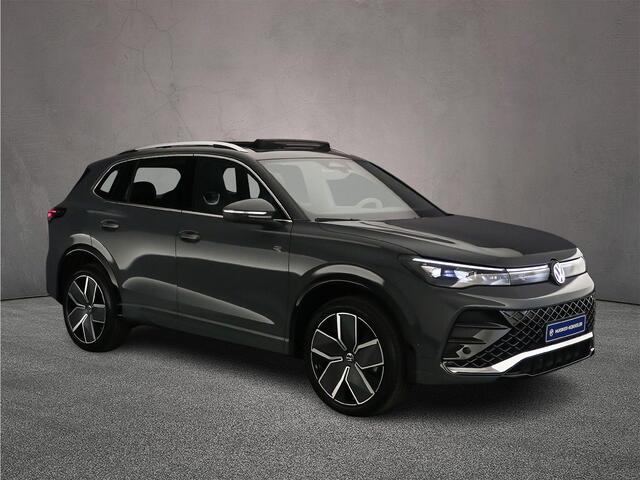 Volkswagen TIGUAN R-Line Edition 1.5 TSI eHybrid 272pk DSG Automaat Trekhaak, Adaptive cruise control, Panoramadak, Elektrische achterklep, Achteruitrijcamera