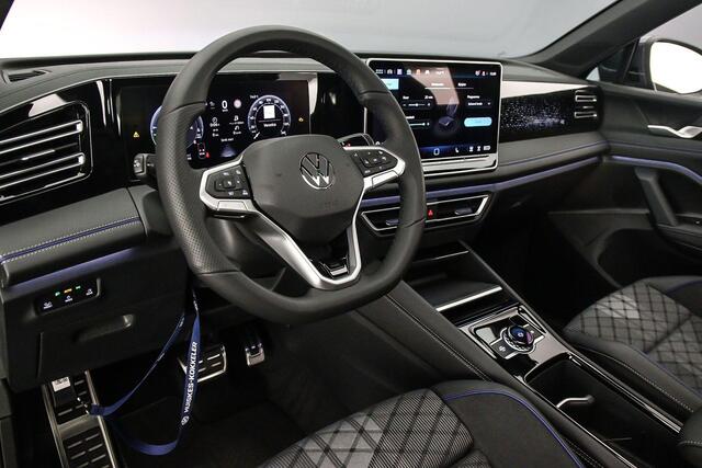 Volkswagen TIGUAN R-Line Edition 1.5 TSI eHybrid 272pk DSG Automaat Trekhaak, Panoramadak, Adaptive cruise control, Elektrische achterklep, Achteruitrijcamera