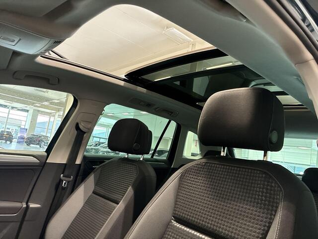 Volkswagen TIGUAN 1.4 TSI 245pk DSG eHybrid Active · Panoramadak · Apple/Android Car Play · Wegklapbare Trekhaak · Stoelverwarming · 17'' Inch ·