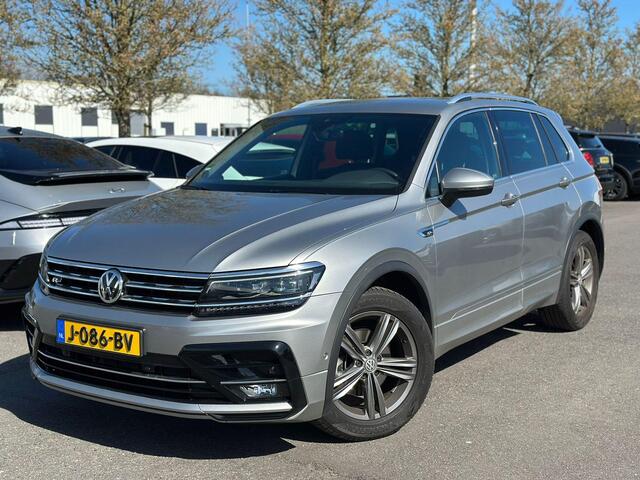 Volkswagen TIGUAN 1.5 TSI Comfortline Business R-Line | Camera | LED | Keyless | 19"