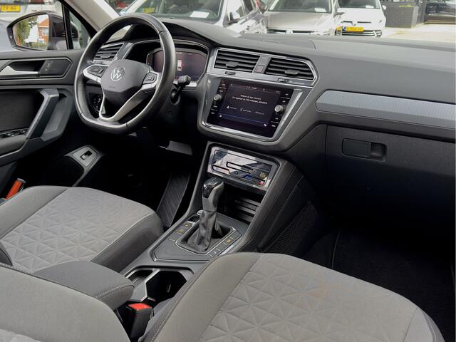 Volkswagen TIGUAN 1.5 TSI AUT7 LIFE NAVI DIGI-DASH APPLE-CARPLAY LED LMV PDC