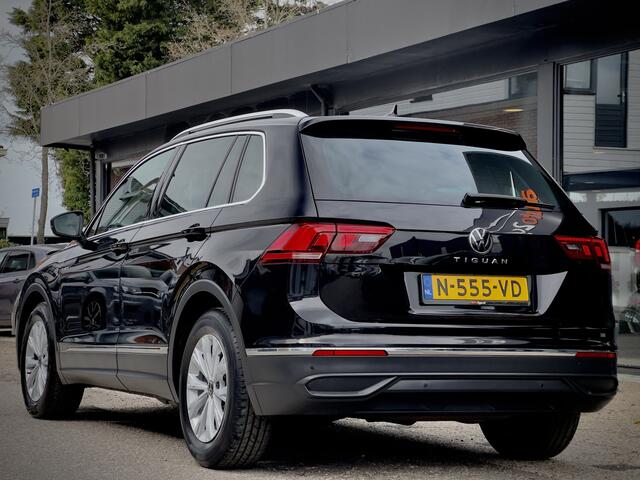 Volkswagen TIGUAN 1.5 TSI AUT7 LIFE NAVI DIGI-DASH APPLE-CARPLAY LED LMV PDC