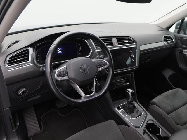 Volkswagen TIGUAN Allspace 1.5 TSi 150 Pk Automaat Life Business | 7 Persoons | Camera | Stoel/Stuur Verwarming | Massage | CarPlay | Navigatie | Adaptive Cruise | 18 Inch | 49.966 Km !!