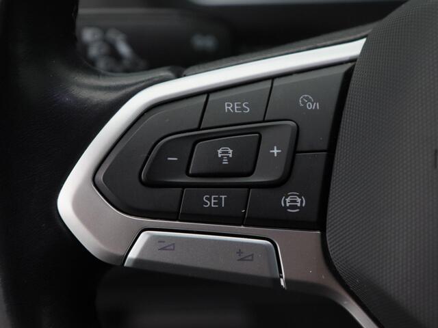 Volkswagen TIGUAN Allspace 1.5 TSi 150 Pk Automaat Life Business | 7 Persoons | Camera | Stoel/Stuur Verwarming | Massage | CarPlay | Navigatie | Adaptive Cruise | 18 Inch | 49.966 Km !!