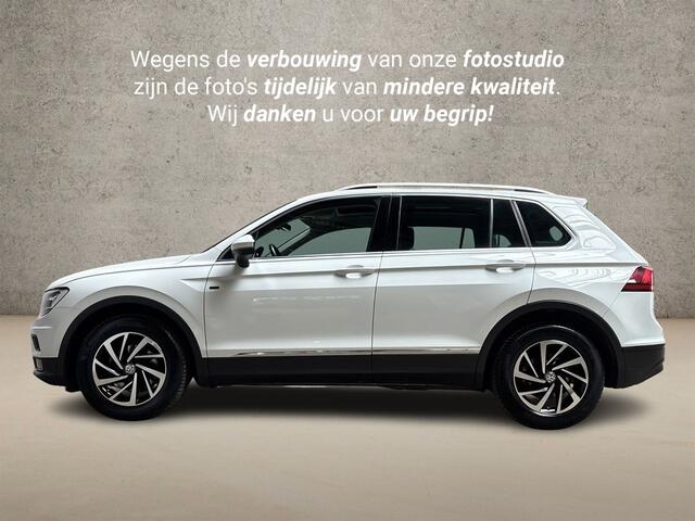 Volkswagen TIGUAN 1.5 TSI ACT Highline 150Pk Automaat (PANORAMADAK, GROOT NAVI, CLIMATE, STOELVERWARMING, SPORTSTOELEN, PARKEERSENSOREN, ADAPTIVE CRUISE, NIEUWSTAAT)