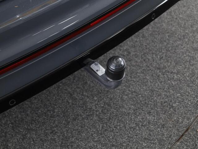 Volkswagen TIGUAN 1.4 TSI eHybrid R-Line Business+ 245 pk Automaat (DSG) | Verlengde garantie | Navigatie | Panoramadak | Trekhaak (afneembaar) | Parkeersensoren (Park assist) | Achteruitrijcamera | Stoelverwarming |