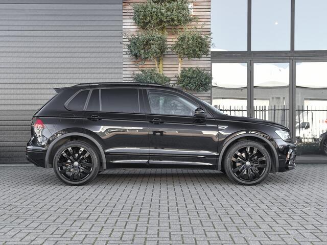 Volkswagen TIGUAN 2.0 TSI 4Motion R-Line Highline Panoramadak Leer Camera Dynaudio 20 inch Velgen