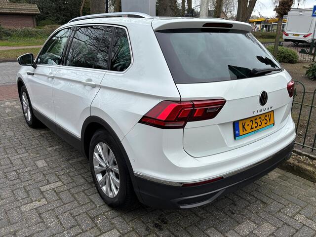 Volkswagen TIGUAN 1.5 TSI Life Business
