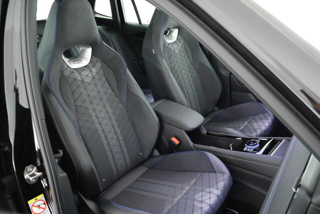 Volkswagen TIGUAN 1.5 272pk eHybrid R-Line Edition Trekhaak Camera Panoramadak Keyless Carplay