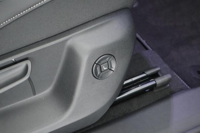 Volkswagen TIGUAN 1.5 272pk eHybrid R-Line Edition Trekhaak Camera Panoramadak Keyless Carplay