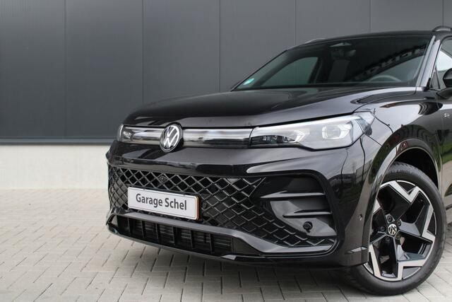 Volkswagen TIGUAN 1.5 eTSI R-Line Edition - IQ Light - Stoel/Stuurverwarming - Wegklapbare Trekhaak - Massage Stoel - Keyless - Dodehoek - Rijklaar