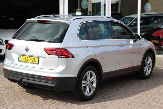 Volkswagen TIGUAN 1.5 TSI ACT Comfortline Business