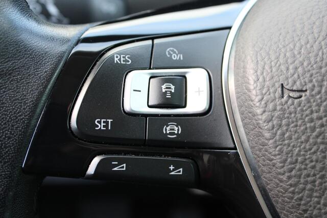 Volkswagen TIGUAN 1.5 TSI ACT Comfortline Business