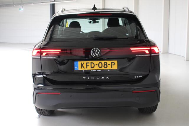 Volkswagen TIGUAN 1.5 eTSI 130PK Automaat Navigatie | Trekhaak | Stoelverwarming | Lichtmetalen velgen
