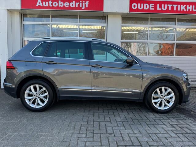 Volkswagen TIGUAN 1.5TSI 150PK DSG Highline Full-Led Virtual Camera ACC Keyless Navi