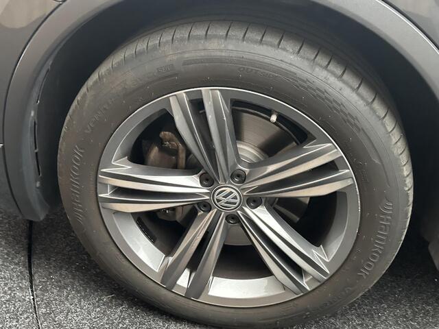 Volkswagen TIGUAN 2.0 TSI 4Motion Highline R-Line Panorama Dynaudio Virtual