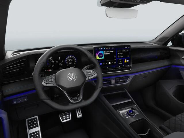 Volkswagen TIGUAN R-Line 1.5 eHybrid 204 PK 6 versn. DSG · Voorstoelen verwarmd · Achteruitrijcamera ·