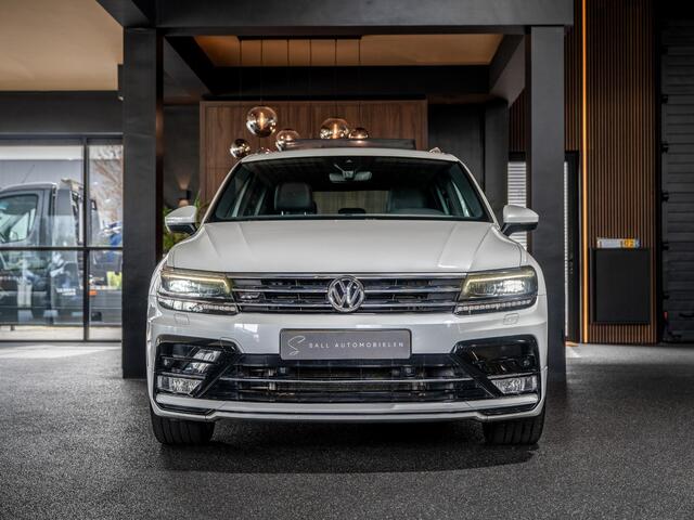 Volkswagen TIGUAN 1.4 TSI ACT Comfortline Business R Pano|Camera|R-Line|Virituele