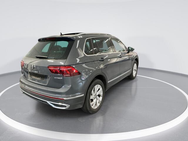 Volkswagen TIGUAN 1.4 TSI 245pk DSG eHybrid Elegance · Panoramadak · Camera · Apple/Android Car Play · P-Sensoren · Dodehoek Detectie · Elek. Achterklep · 18'' Inch ·