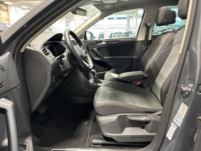 Volkswagen TIGUAN 1.4 TSI 245pk DSG eHybrid Elegance · Panoramadak · Camera · Apple/Android Car Play · P-Sensoren · Dodehoek Detectie · Elek. Achterklep · 18'' Inch ·